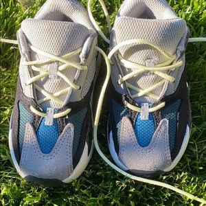 Yeezy - toddler - Wave Runner